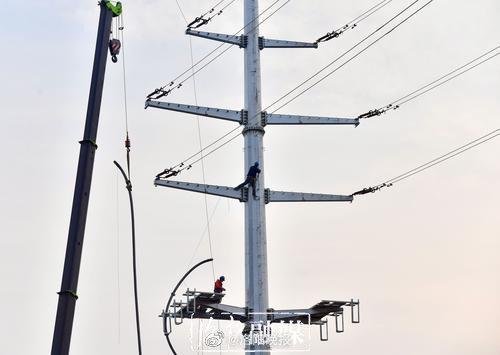 山南市措美县下巴水库建设范围内35kv措贡线047号-059号迁改工程1